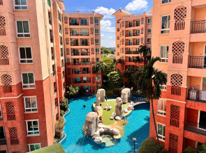 Seven Seas Resort Pattaya Apartments