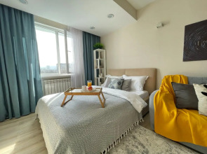 Апартаменты Студия День Ночь с Видом На Горы