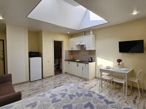 Апартаменты Уютные апартаменты в центре Сочи на Роз 57