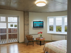 Квартира с Видом на Историческую Часть Костромы и Волгу