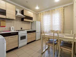 Kvartiru Posutochno Apartments