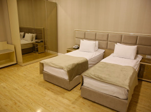 Отель Grand Inn Baku