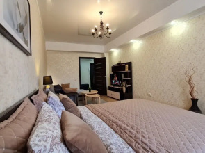 Апартаменты VIP квартиры на Московской by Sutki26