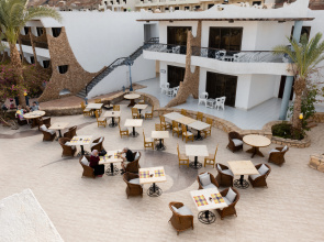 Turquoise Beach Hotel