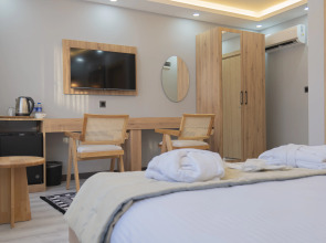 Отель Galata Greenland