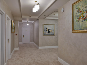 Отель Ganjali Plaza