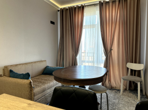 Аппартаменты "Эленика" двухкомнатная квартира в Махачкале с видом на озеро и мечеть