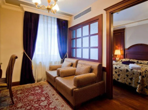 Отель Glk Premier Regency Suites & Spa