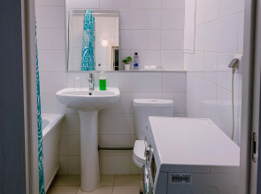 Апартаменты Уютная квартира возле ТЦ Москва