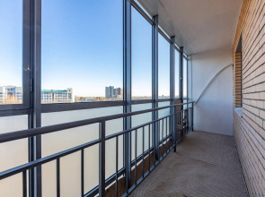 Квартира Уютная в центре города с шикарным видом, рядом Броско Молл