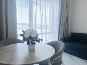 Шикарная Квартира с Видом на Реку и Город