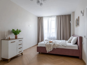 Апартаменты возле Удельного парка