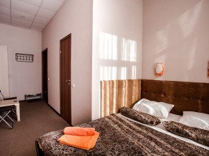 Отель Ромар