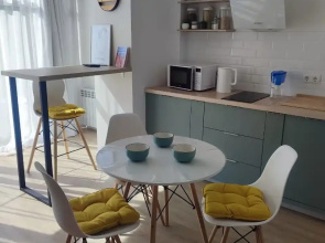 V Tsentre Goroda Flat