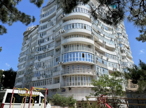 Квартира 8 Просторная 2-к в р-не Дельфинария - до моря 10 мин