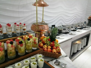 Отель City Avenue Hotel