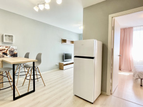 Апартаменты Chicago Aparts на Чемпионов 1 мкр. Солнечный