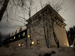 Galereya Levitan Hotel