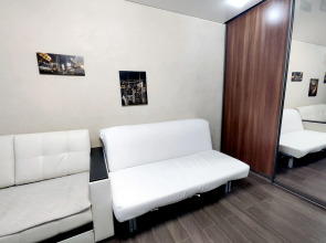 Квартира Уютная, светлая квартира рядом с ТЦ Park House ждёт своих гостей