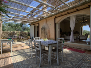 Prestige Alimini Guest House