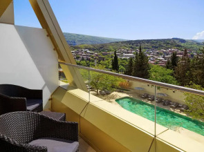 Sheraton Grand Tbilisi Metechi Palace Hotel