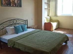 Квартира на Октябрьской революции