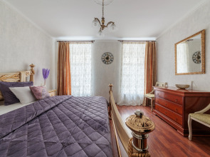 Квартира Трехкомнатная на Невском 45 DereMRents ДереМРентс