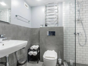 Меблированные комнаты F12