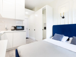 Апартаменты 8-2 Welton Park