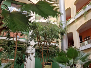 Отель Арарат