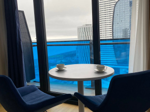 Seaside Luxury Studio with Views Apartments