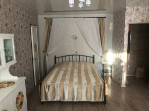 Апартаменты-Квартира  Лоунская