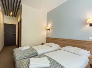 Отель Old Town Trio