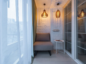 Апартаменты в Центре на Невзоровых 7 Сова-Дом