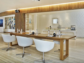 Hotel Baraquda Heeton Pattaya by Compass Hospitality