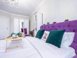 Apartments Bolshoi by Roomers