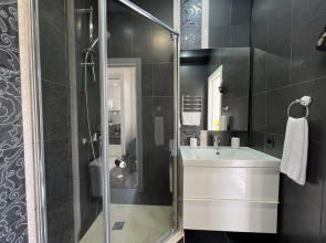 Двухкомнатные Апартаменты с Видом на Горы