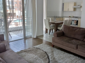 Rix Palm Apartments