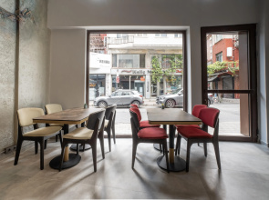 Smart and Simple Hotel Karakoy