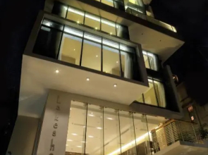 Lakeshore Banani Hotel