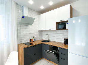 Апартаменты-студия 30 кв.м. с двуспальным диваном и балконом, с 3 по 6 этаж