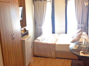 Отель Naz Wooden House Inn