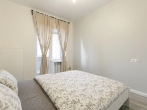 Апартаменты 3х Комнатные Gerbera Apartment