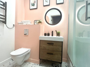 Квартира Ботаника в историческом центре от Wonderapart