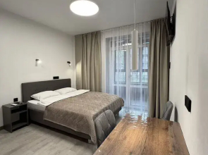 V Zhk Biznec-Klassa C Zakpytoj Terpitoriej Flat