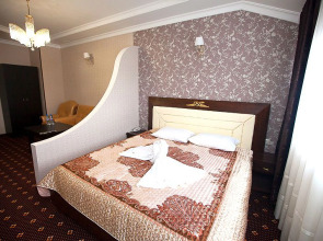 Отель Кристалл Палас