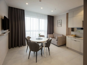 Апартаменты 4Кайф Kristall Apart с видом на море