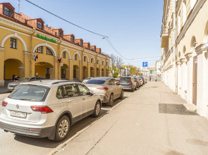 Апартаменты на Никольском Переулке