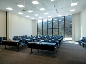 Отель Ani Forest Hills Resort