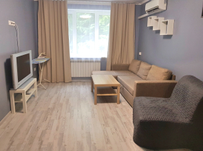 Na Naberezhnoy Apartments